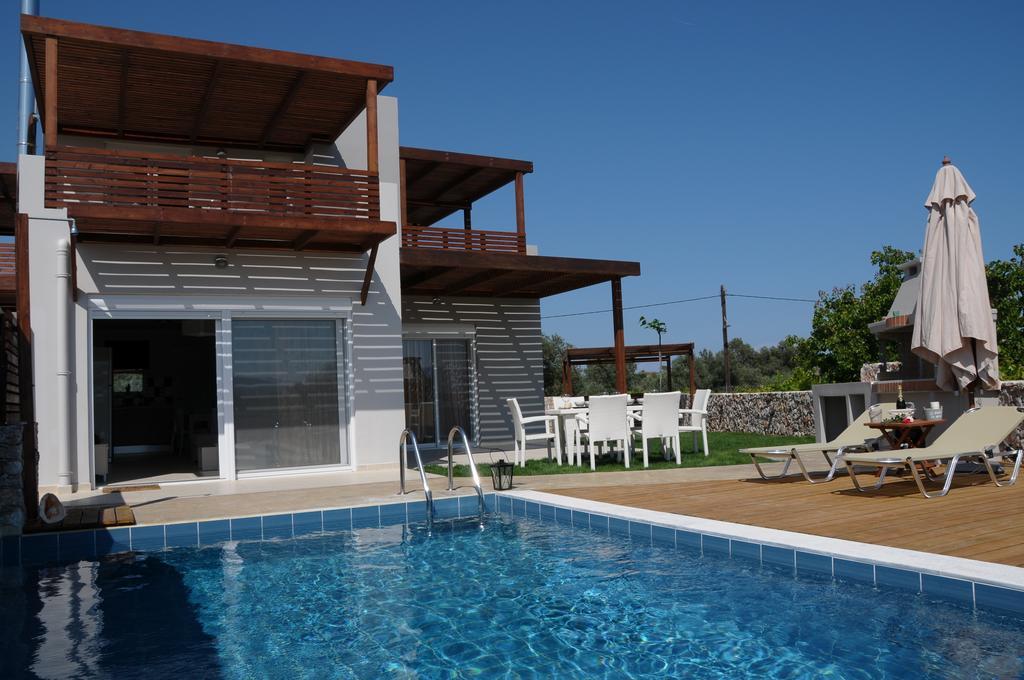 Next To Haraki Beach , Taverns Bars & 10 To Lindos Zimmer foto